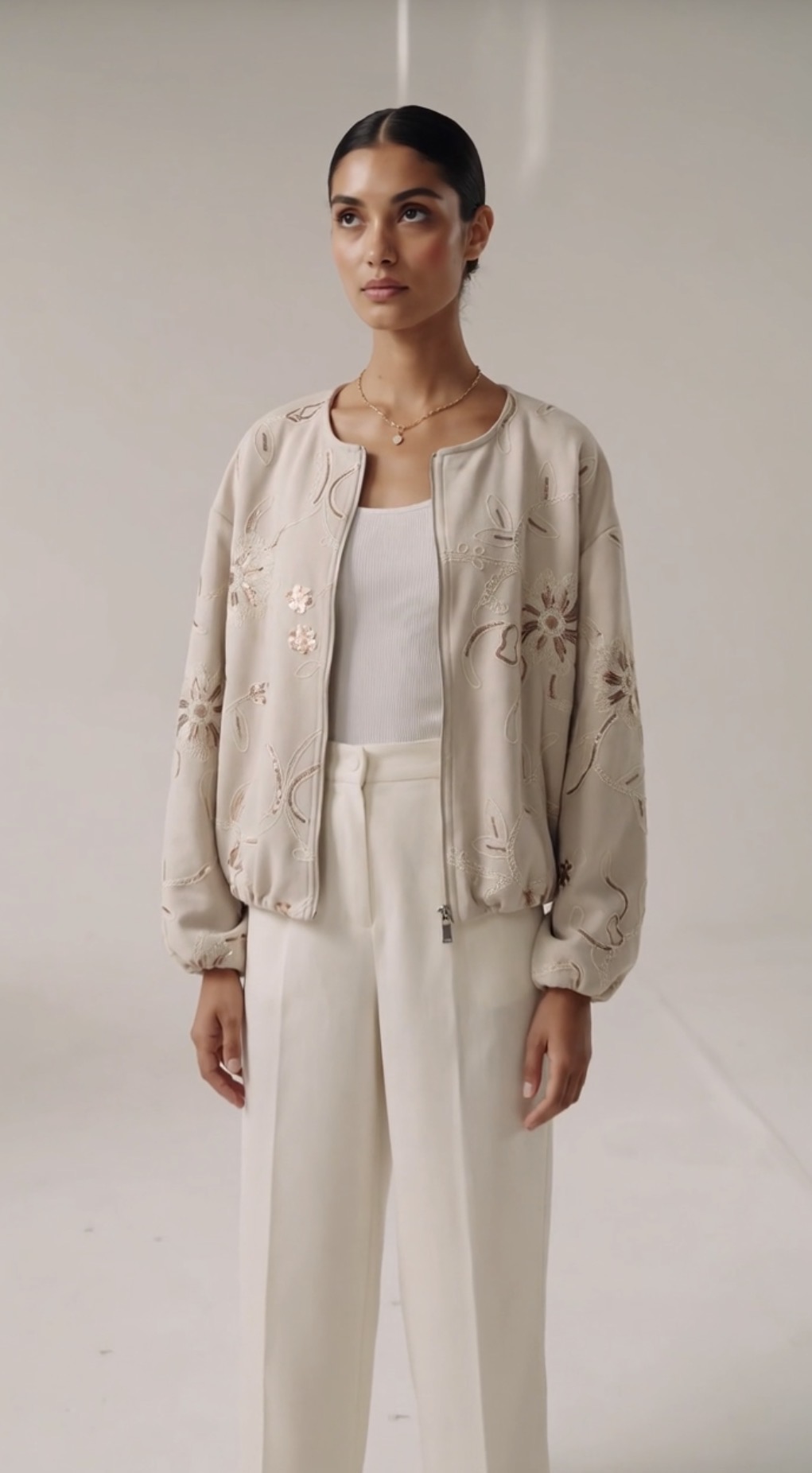 JAS SIS BEIGE